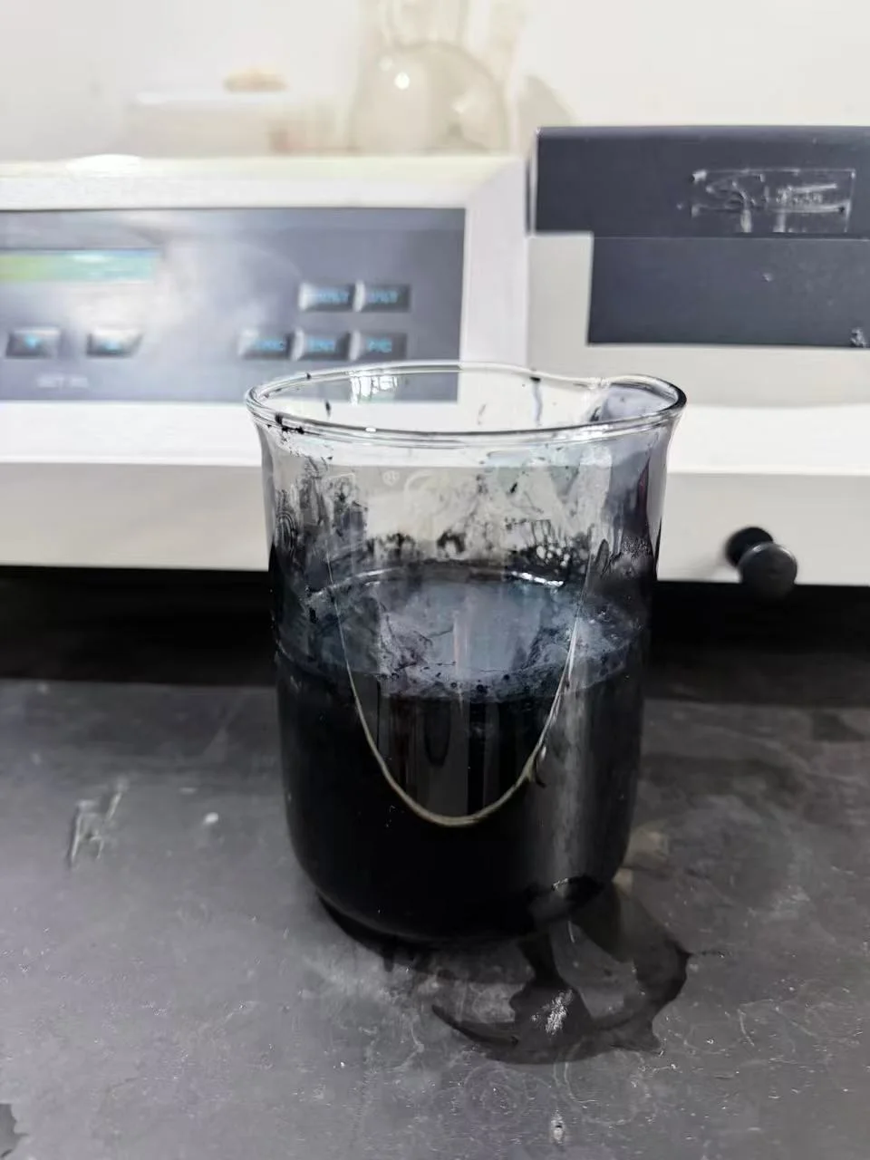 Black Dye Solutions for Textile and Leather